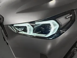 BMW X1 U11 30e xDrive paddles