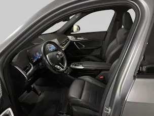 BMW X1 U11 30e xDrive paddles