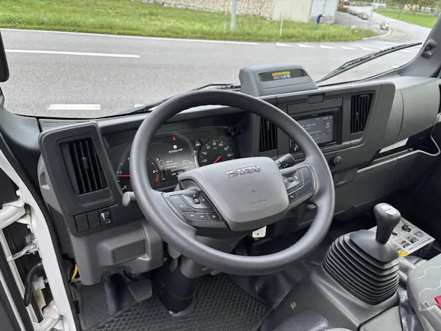 ISUZU M21 Kab.-Ch. E DR 1.9 Ddi T