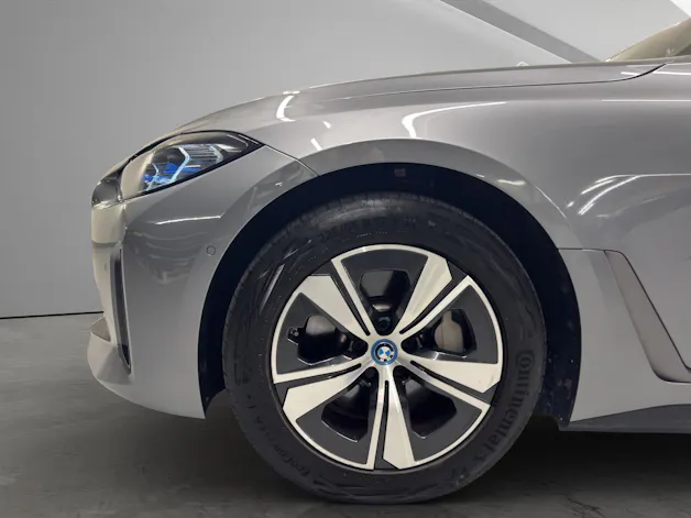 BMW i4 Limousine