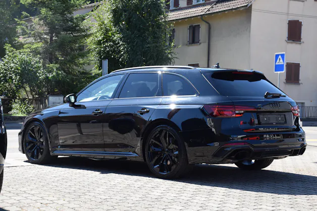 AUDI RS4 Avant 2.9 V6 TFSI quattro T-Tronic