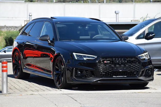 AUDI RS4 Avant 2.9 V6 TFSI quattro T-Tronic