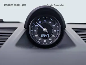 PORSCHE 911 Carrera GTS