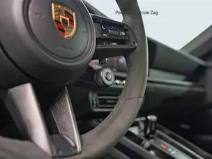 PORSCHE 911 Carrera GTS