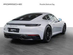 PORSCHE 911 Carrera GTS