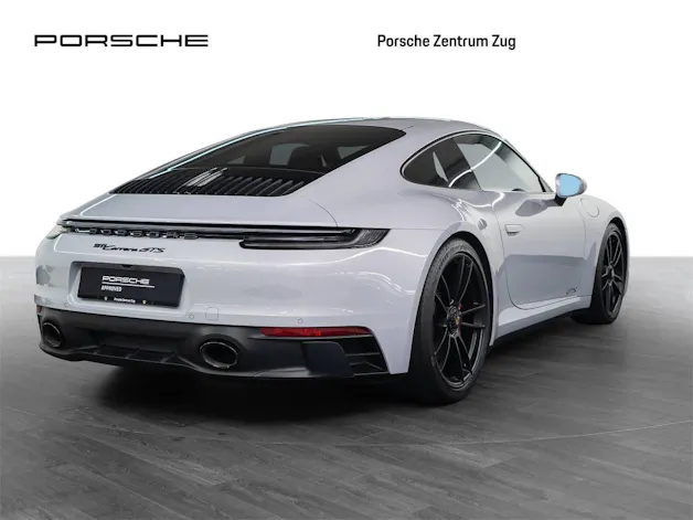 PORSCHE 911 Carrera GTS