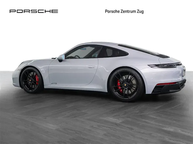 PORSCHE 911 Carrera GTS
