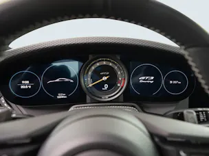 PORSCHE 911 GT3 mit Touring-Paket