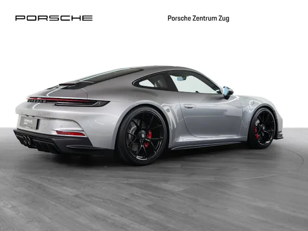 PORSCHE 911 GT3 mit Touring-Paket