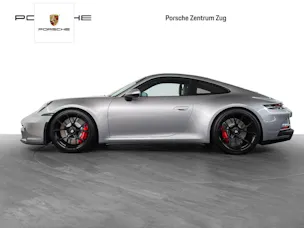 PORSCHE 911 GT3 mit Touring-Paket
