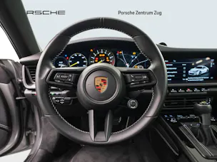 PORSCHE 911 GT3 mit Touring-Paket