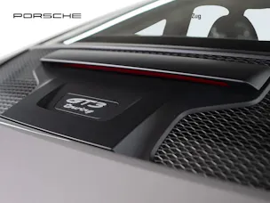 PORSCHE 911 GT3 mit Touring-Paket