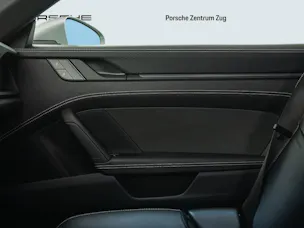 PORSCHE 911 GT3 mit Touring-Paket