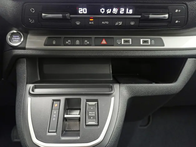 Toyota Proace PROACE Verso L1 2.2 D Trend