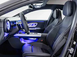 MERCEDES-BENZ CLA 350 4MATIC EQ