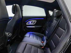 MERCEDES-BENZ CLA 350 4MATIC EQ