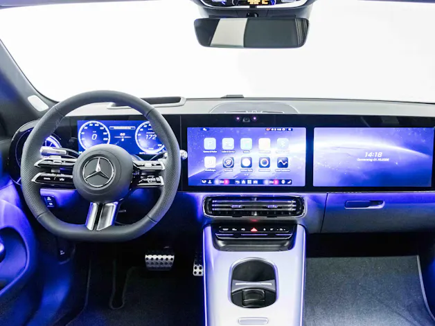 MERCEDES-BENZ CLA 350 4MATIC EQ