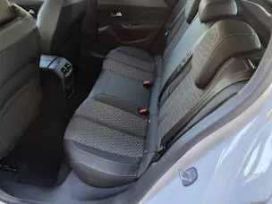 PEUGEOT 308 e-Allure 156cv