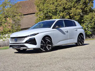 PEUGEOT 308 e-Allure 156cv