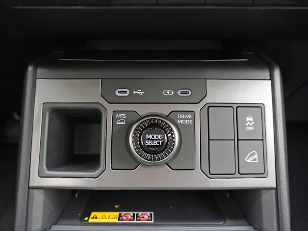 Toyota Hilux Double Cab.-Pick-up 59KWh Style