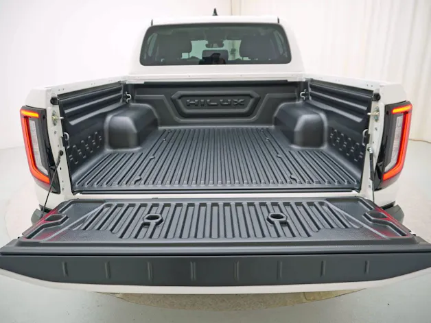 Toyota Hilux Double Cab.-Pick-up 59KWh Style