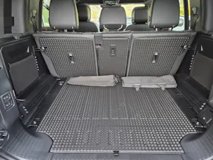 Land Rover Defender 110 3.0 D I6 350 X-Dynamic HSE