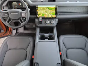 Land Rover Defender 110 3.0 D I6 350 X-Dynamic HSE