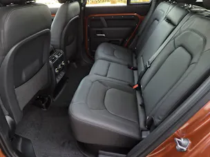 Land Rover Defender 110 3.0 D I6 350 X-Dynamic HSE