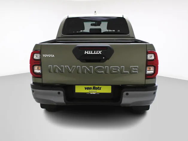 Toyota Hilux Double Cab.-Pick-up 2.8 D-4D MHEV 204 Invincible
