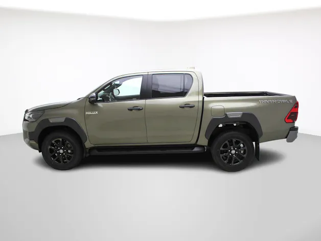 Toyota Hilux Double Cab.-Pick-up 2.8 D-4D MHEV 204 Invincible