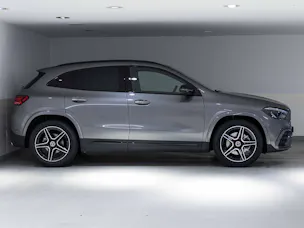 MERCEDES-BENZ GLA 200 Night Star