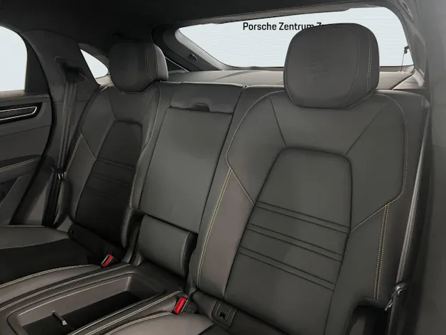 PORSCHE Cayenne Turbo Coupé