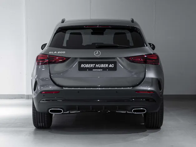 MERCEDES-BENZ GLA 200 Night Star