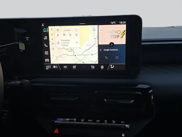 NISSAN Micra Evolve 52kWh