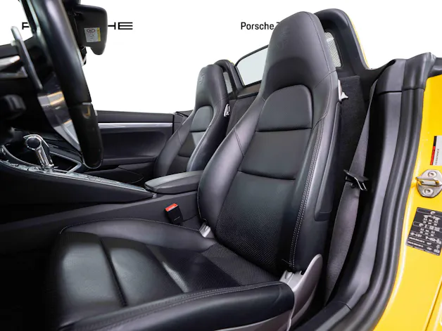 PORSCHE 718 Boxster S