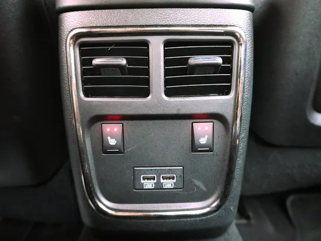 Dodge USA Charger 6.2 V8 SC HEMI SRT Hellcat