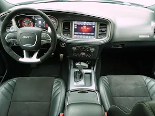 Dodge USA Charger 6.2 V8 SC HEMI SRT Hellcat
