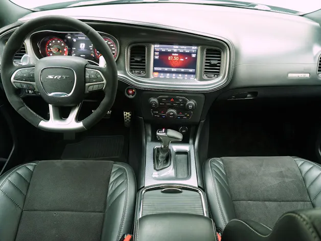 Dodge USA Charger 6.2 V8 SC HEMI SRT Hellcat