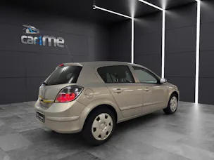 OPEL Astra 1.8i 16V 140 Enjoy Automat