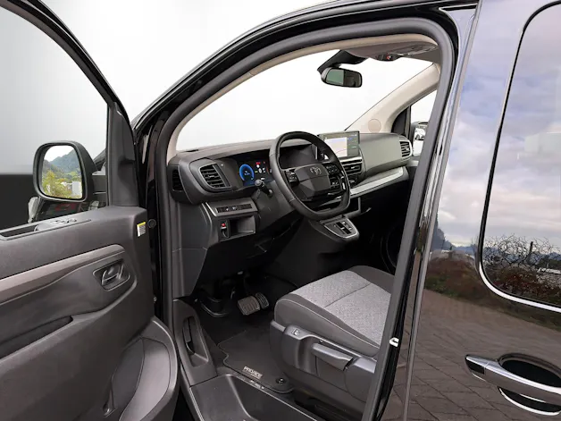 Toyota PROACE Verso L2 75KWh Trend