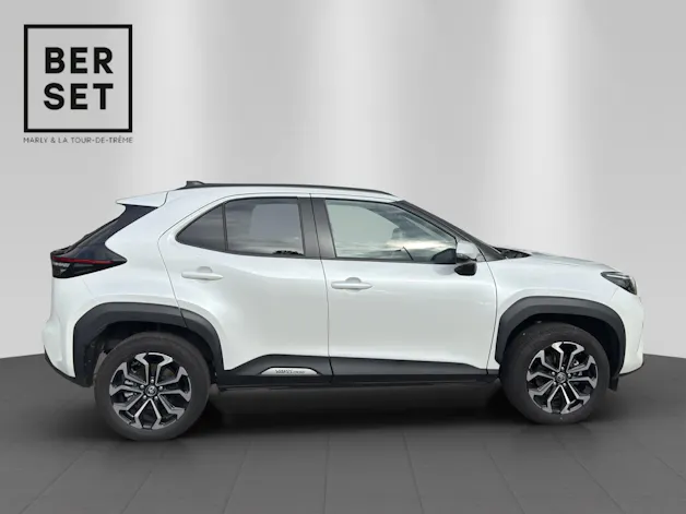Toyota Yaris Cross 1.5 VVT-i HSD Trend AWD-i