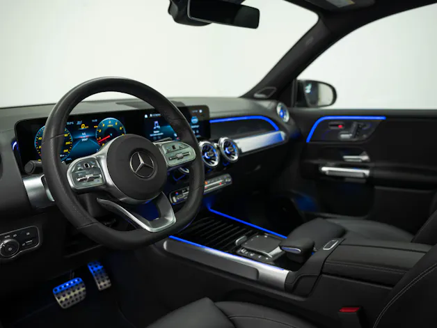 MERCEDES-BENZ GLB 250 AMG Line 4matic