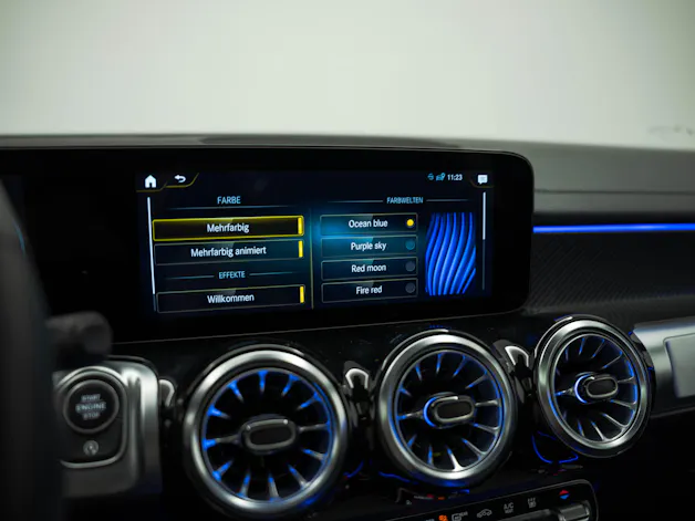 MERCEDES-BENZ GLB 250 AMG Line 4matic