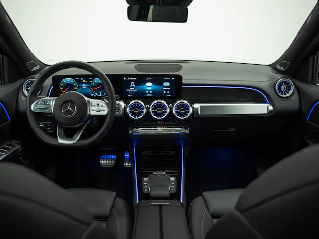 MERCEDES-BENZ GLB 250 AMG Line 4matic
