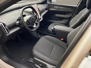 VOLVO EX30 P8 Ultra AWD
