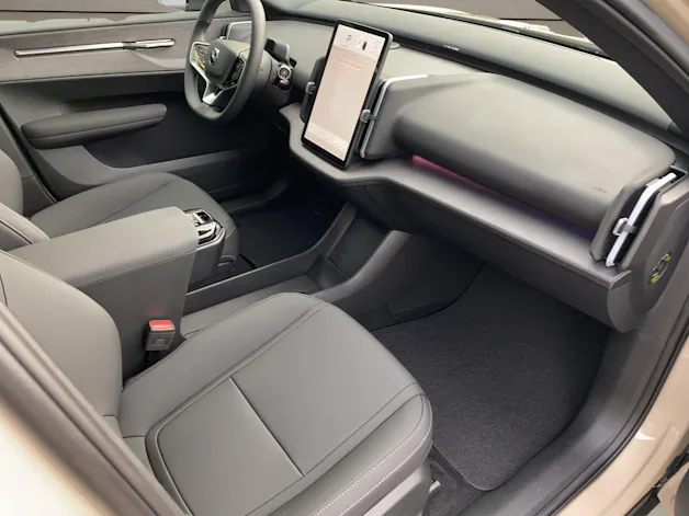 VOLVO EX30 P8 Ultra AWD