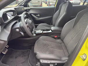 PEUGEOT 208 1.2 Hybrid 145 GT Exclusive