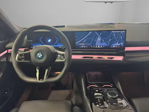 BMW 5er Reihe G61 Touring 550e xDrive