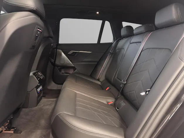 BMW 5er Reihe G61 Touring 550e xDrive