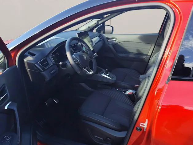 RENAULT Captur 1.8 E-Tech esprit Alpine